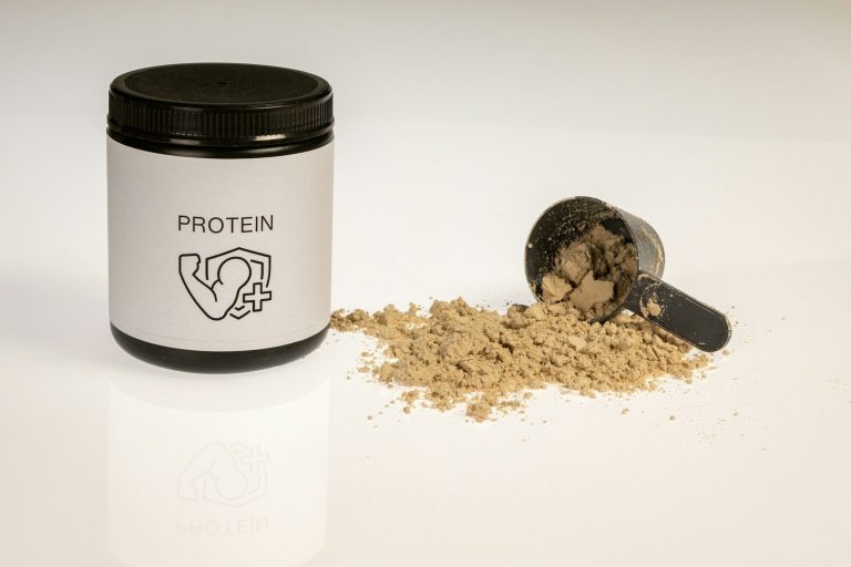 Your 2026 Guide to Picking the Right Vegan Protein Powder